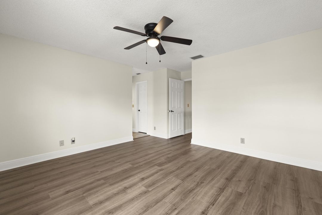 Active With Contract: $405,000 (3 beds, 2 baths, 1661 Square Feet)