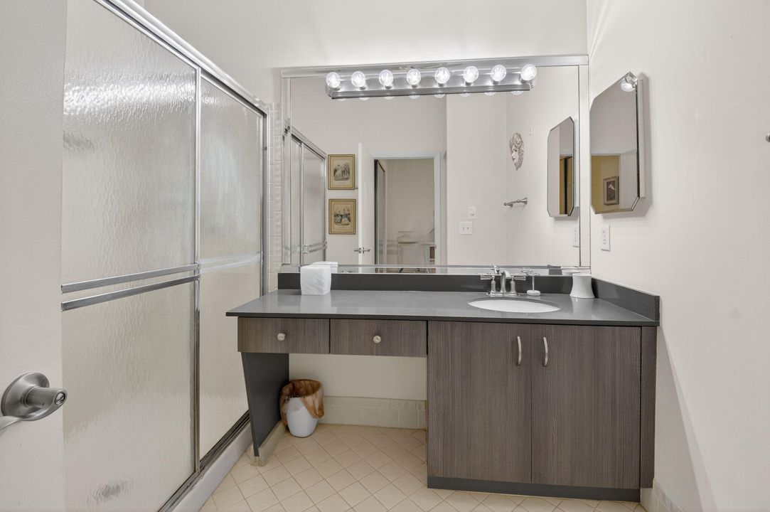 待售: $200,000 (3 贝兹, 2 浴室, 1134 平方英尺)