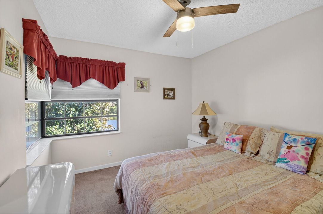 待售: $200,000 (3 贝兹, 2 浴室, 1134 平方英尺)