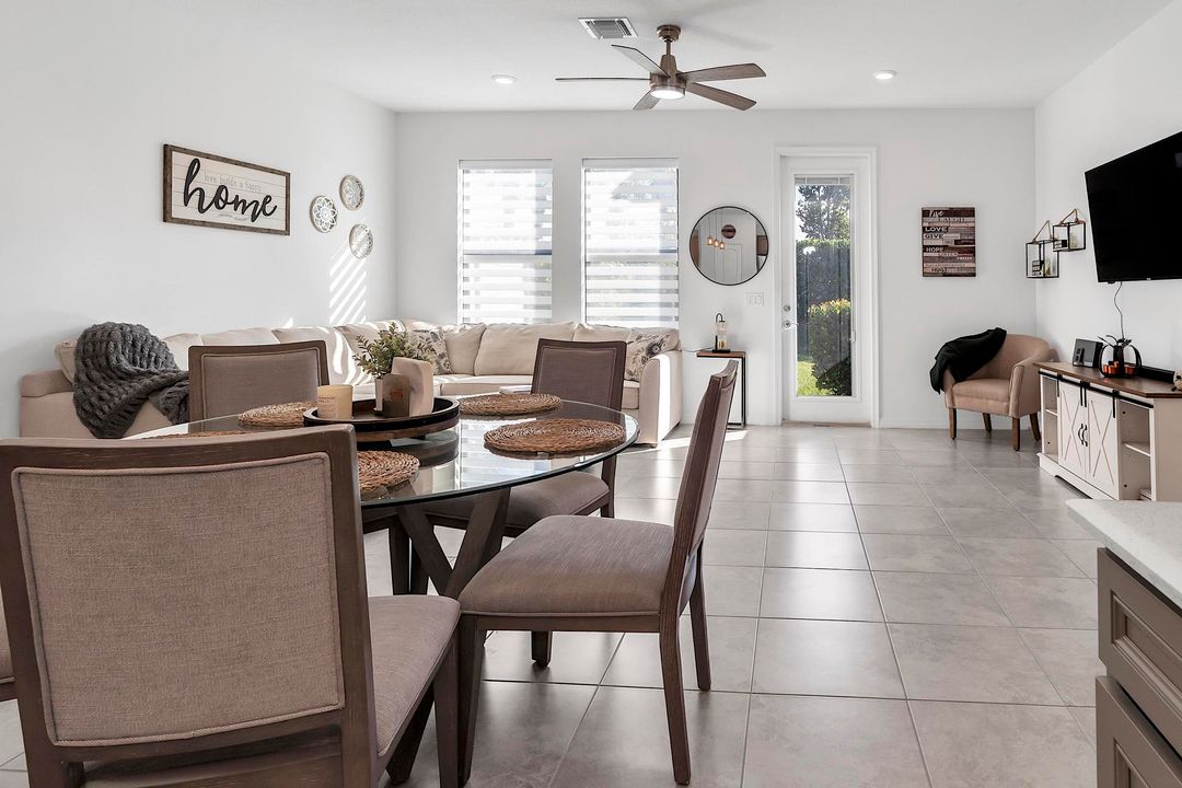 For Sale: $475,000 (3 beds, 2 baths, 1826 Square Feet)