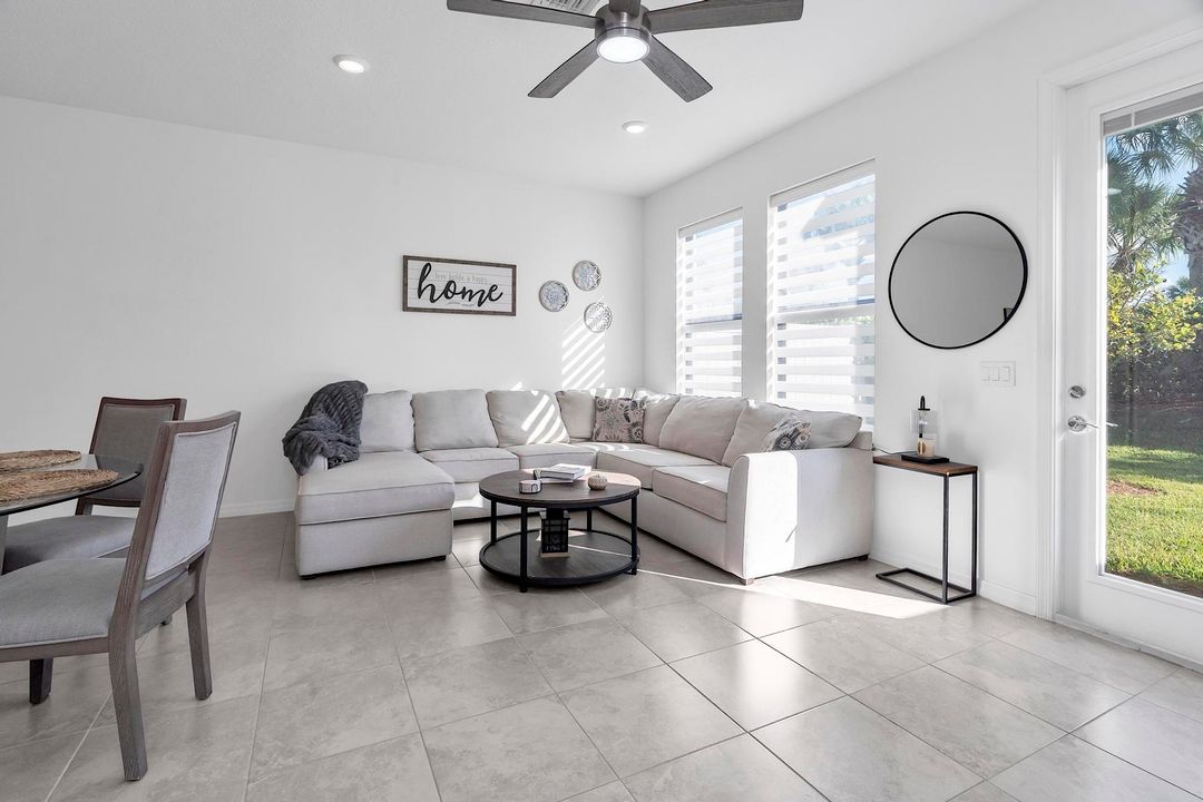 For Sale: $475,000 (3 beds, 2 baths, 1826 Square Feet)