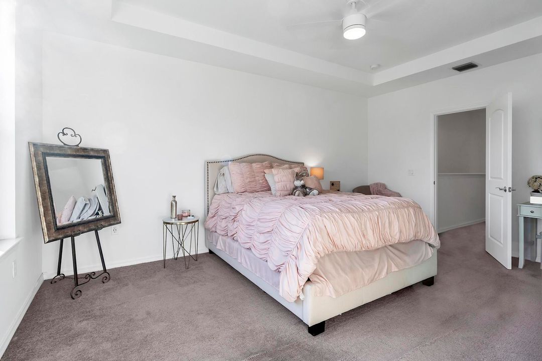 For Sale: $475,000 (3 beds, 2 baths, 1826 Square Feet)