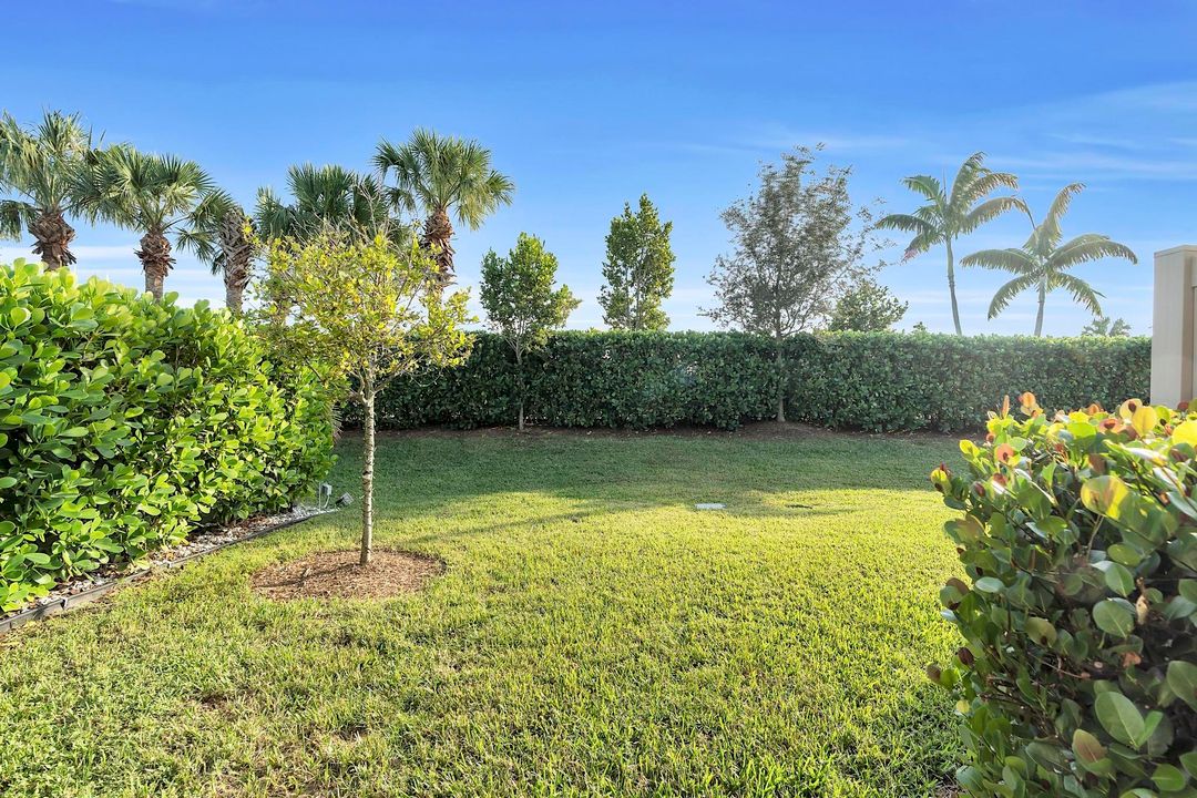 For Sale: $475,000 (3 beds, 2 baths, 1826 Square Feet)