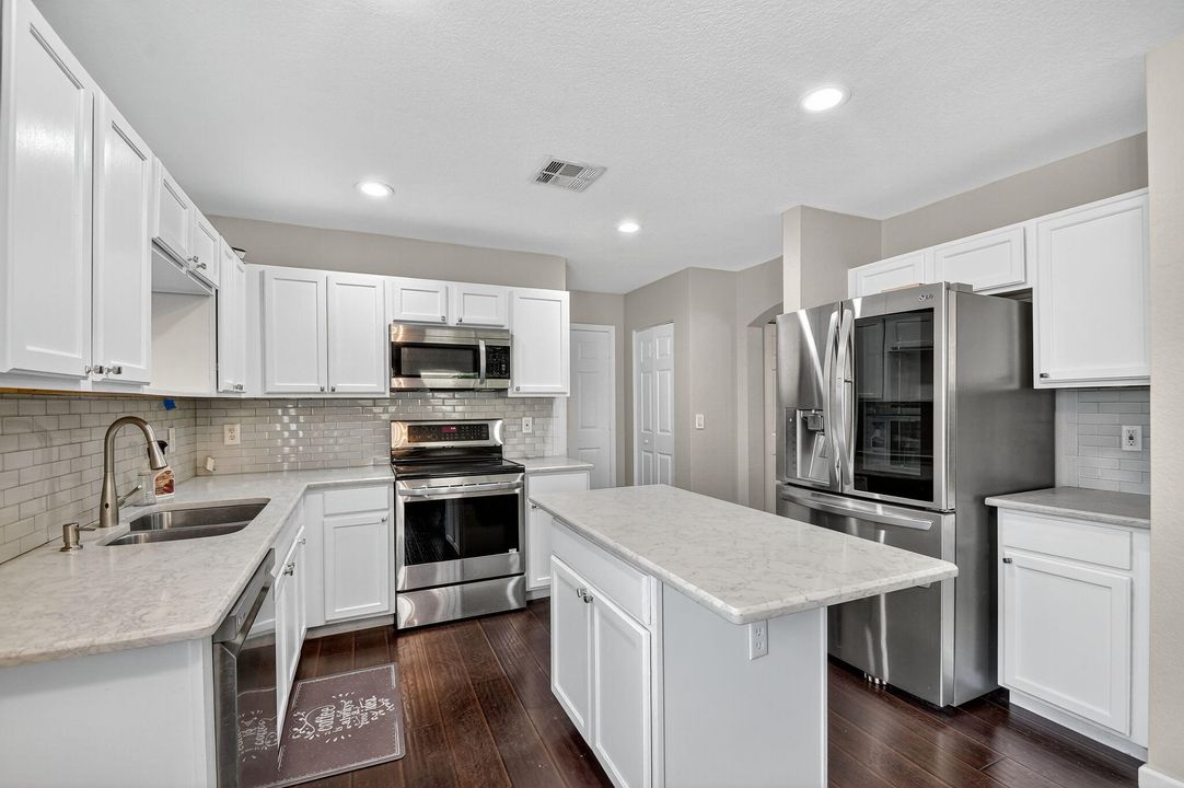 Active With Contract: $449,900 (3 beds, 2 baths, 2040 Square Feet)