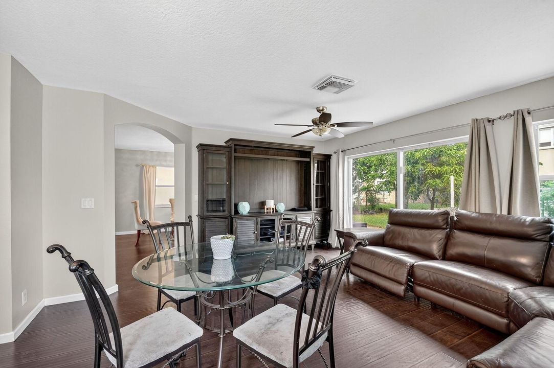 Active With Contract: $449,900 (3 beds, 2 baths, 2040 Square Feet)