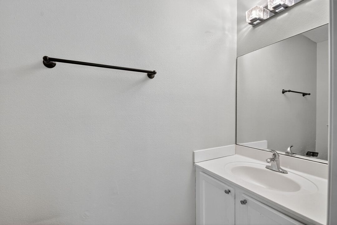 Active With Contract: $449,900 (3 beds, 2 baths, 2040 Square Feet)