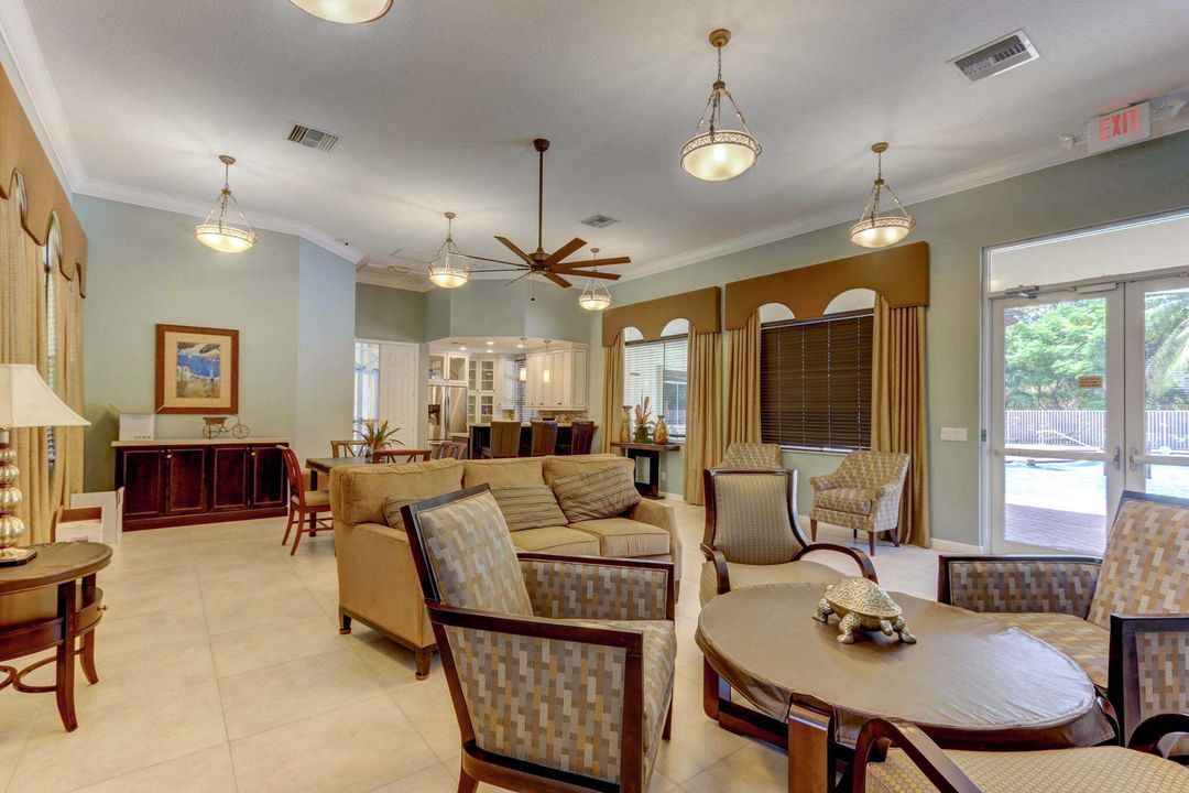 Active With Contract: $449,900 (3 beds, 2 baths, 2040 Square Feet)