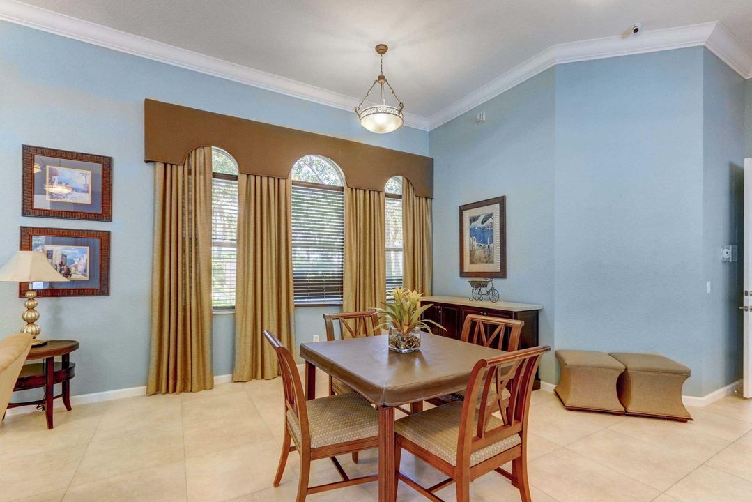 Active With Contract: $449,900 (3 beds, 2 baths, 2040 Square Feet)