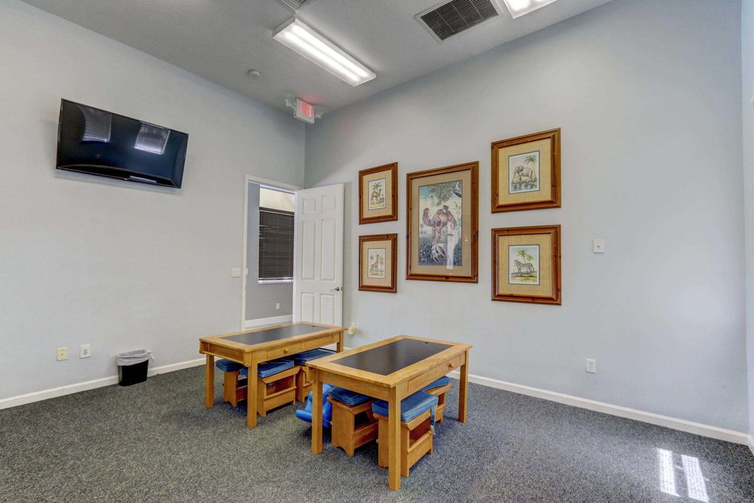 Active With Contract: $449,900 (3 beds, 2 baths, 2040 Square Feet)