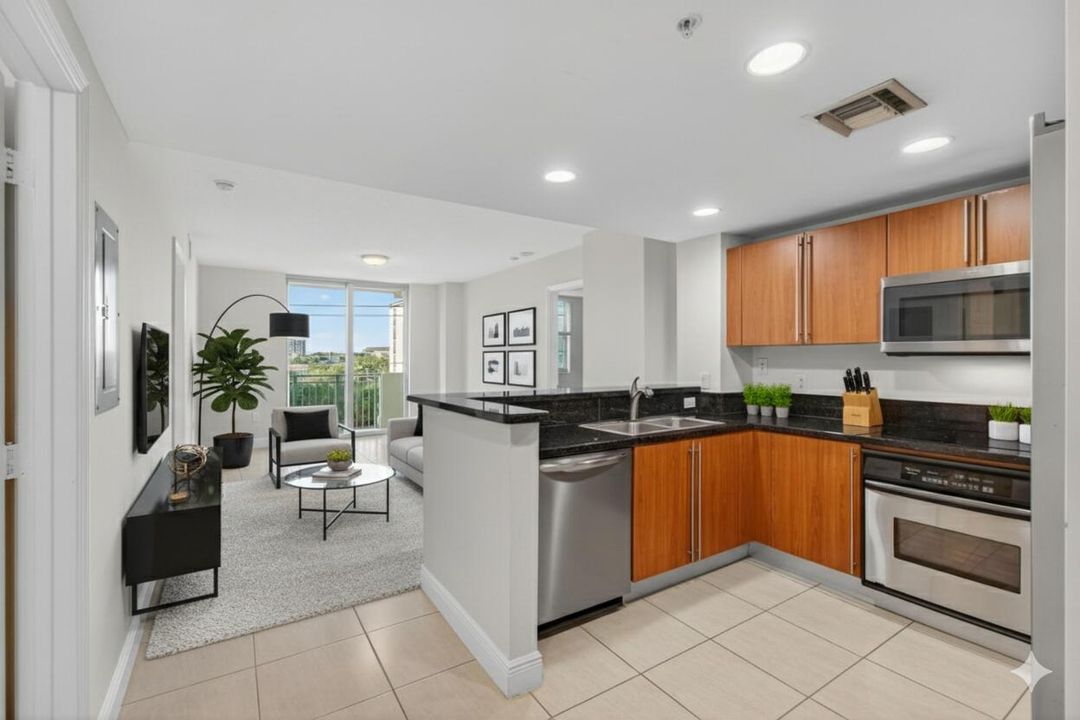 En Venta: $445,000 (2 camas, 2 baños, 1130 Pies cuadrados)