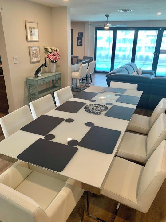 For Sale: $1,200,000 (3 beds, 2 baths, 1641 Square Feet)