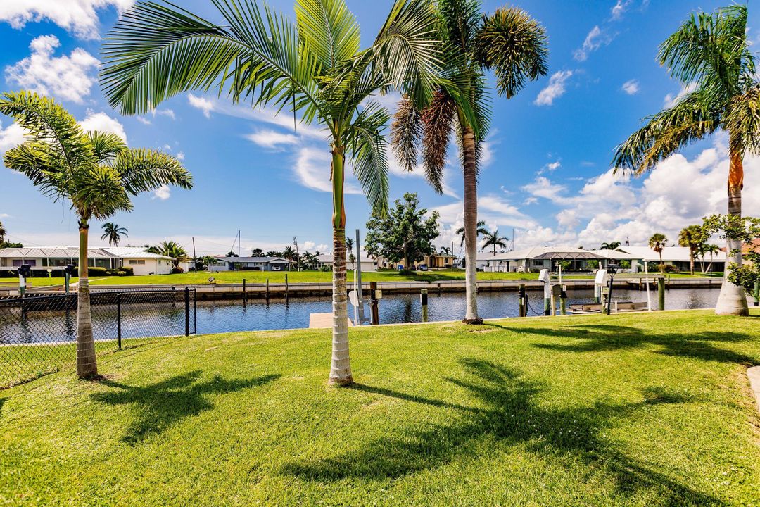 For Sale: $1,200,000 (3 beds, 2 baths, 1641 Square Feet)