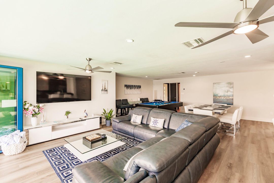 For Sale: $1,200,000 (3 beds, 2 baths, 1641 Square Feet)