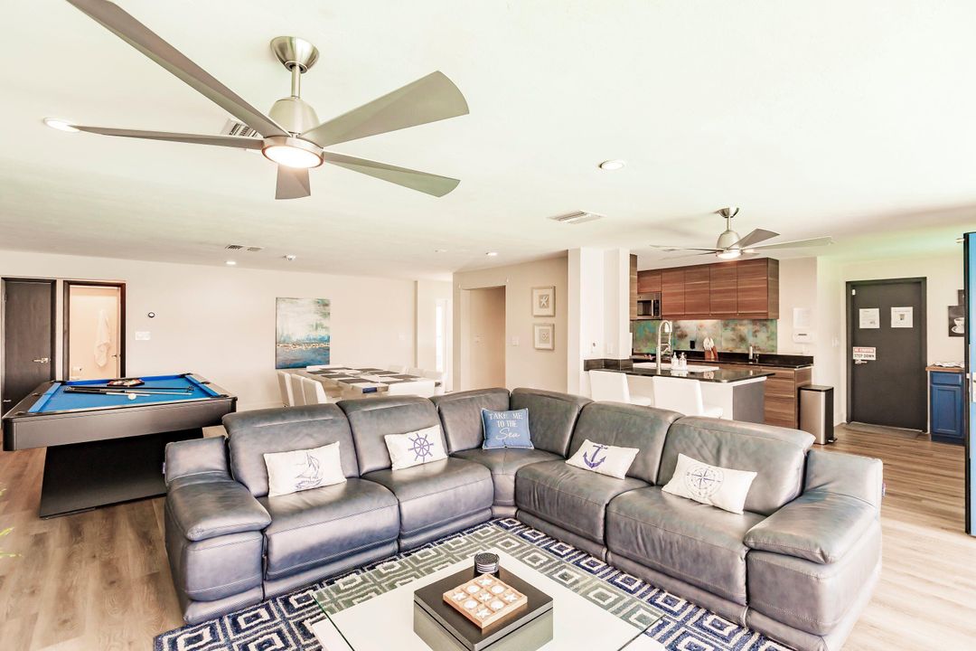 For Sale: $1,200,000 (3 beds, 2 baths, 1641 Square Feet)