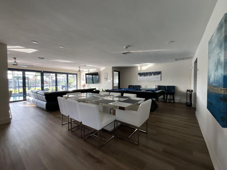 For Sale: $1,200,000 (3 beds, 2 baths, 1641 Square Feet)