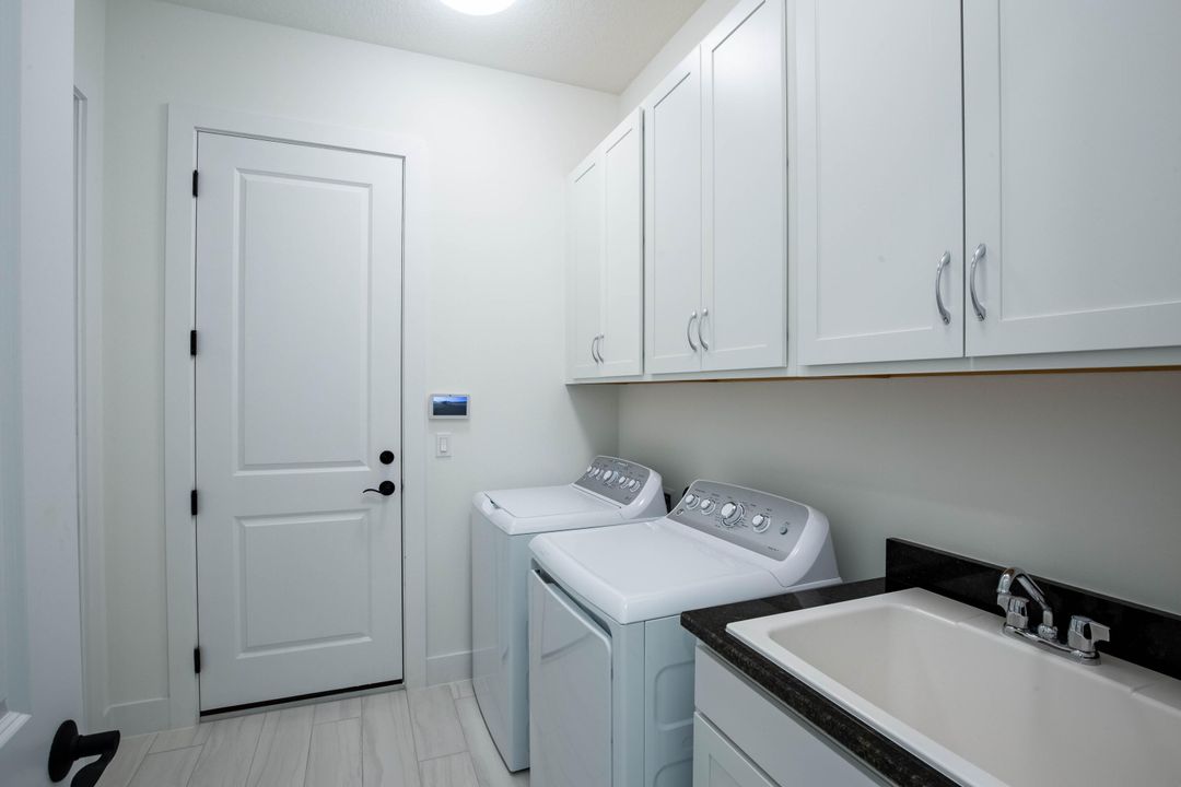 For Rent: $5,750 (3 beds, 3 baths, 2217 Square Feet)