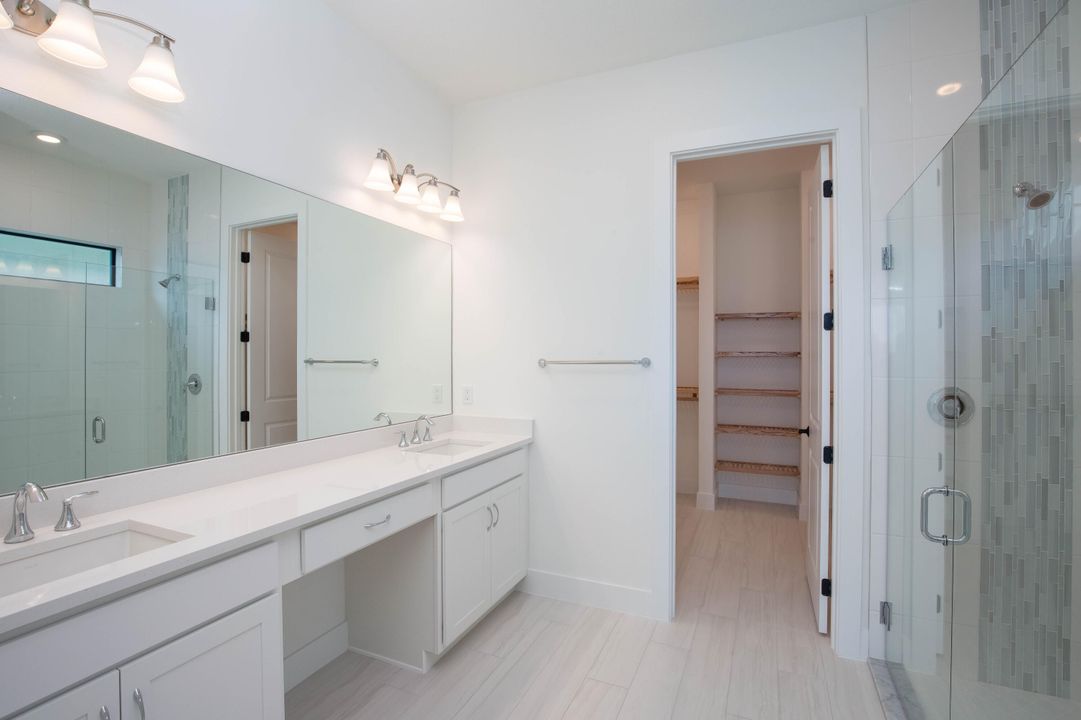 For Rent: $5,750 (3 beds, 3 baths, 2217 Square Feet)