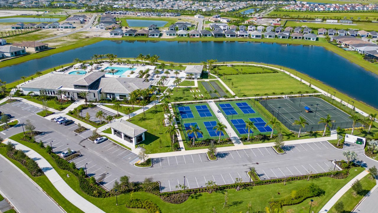 For Rent: $5,750 (3 beds, 3 baths, 2217 Square Feet)