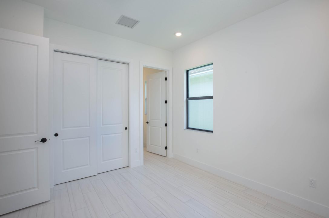 For Rent: $5,750 (3 beds, 3 baths, 2217 Square Feet)