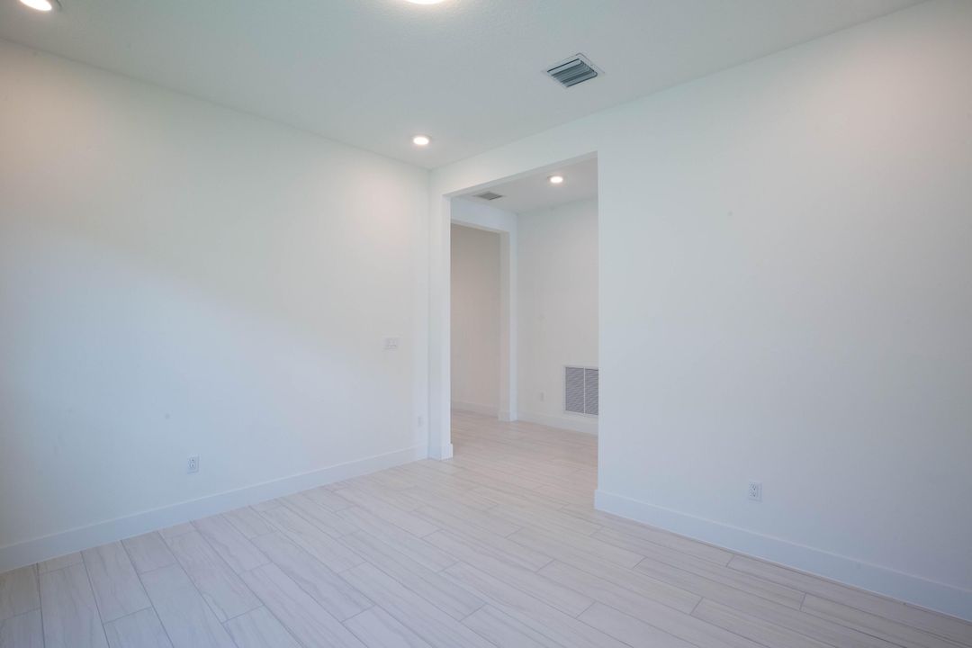 For Rent: $5,750 (3 beds, 3 baths, 2217 Square Feet)