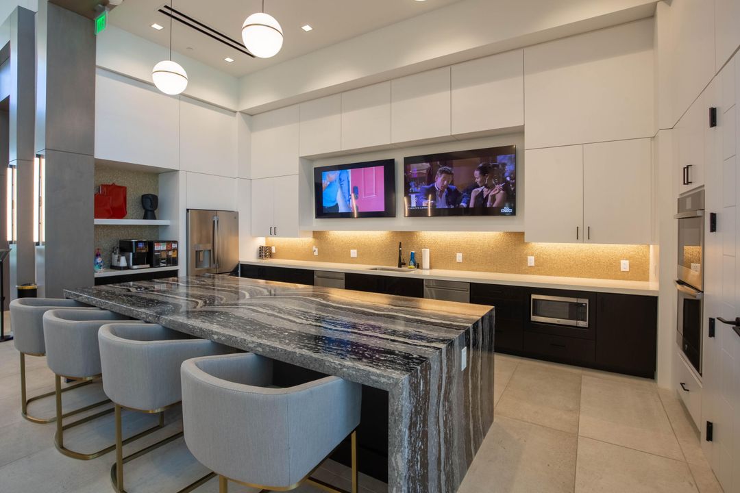 For Rent: $5,750 (3 beds, 3 baths, 2217 Square Feet)