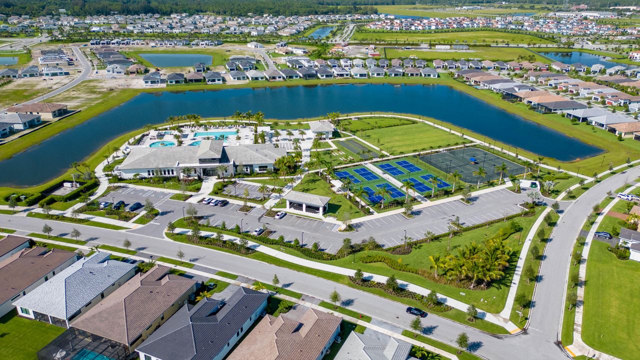 For Rent: $5,750 (3 beds, 3 baths, 2217 Square Feet)