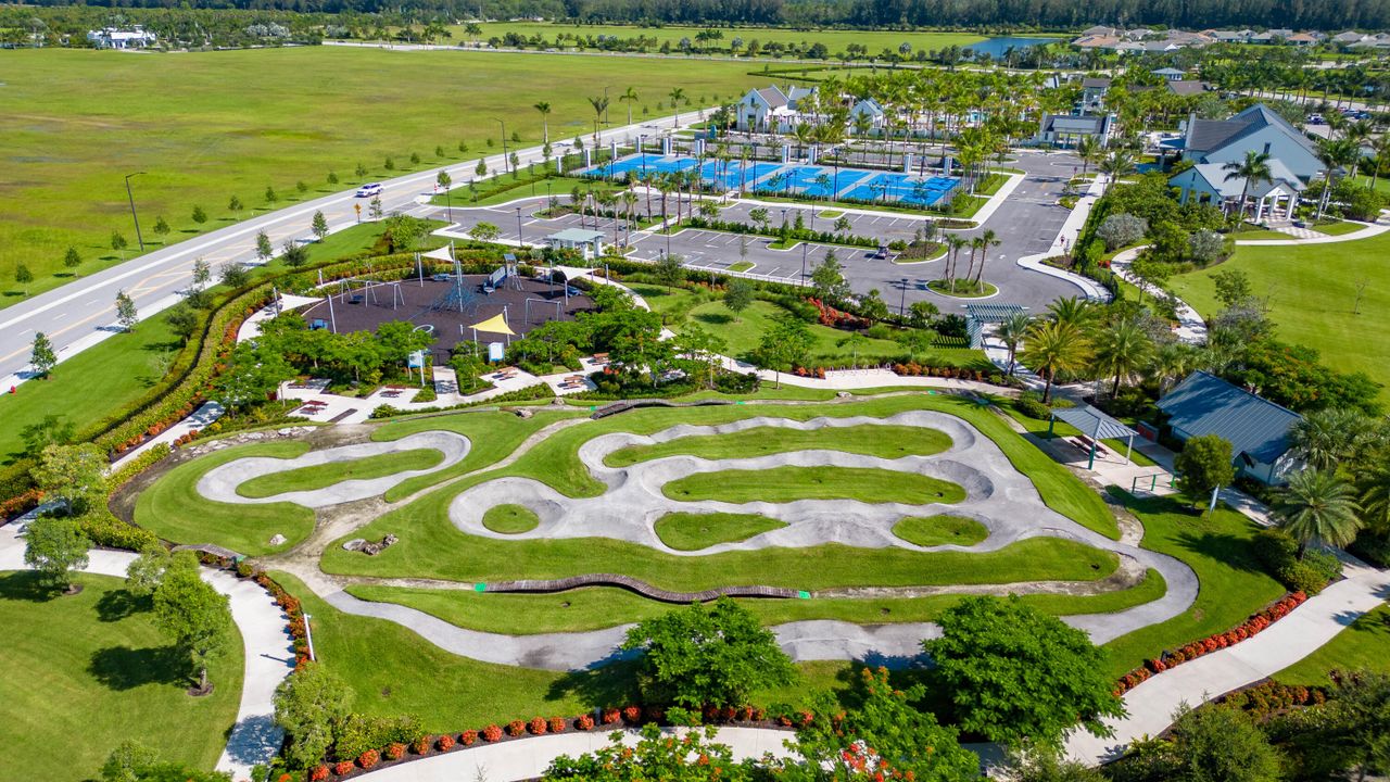 For Rent: $5,750 (3 beds, 3 baths, 2217 Square Feet)