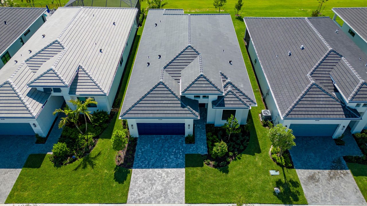 For Rent: $5,750 (3 beds, 3 baths, 2217 Square Feet)