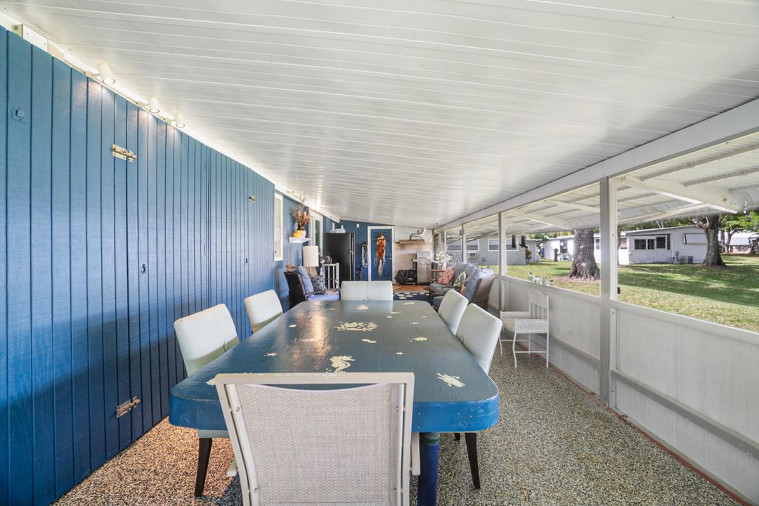 For Sale: $219,900 (3 beds, 2 baths, 1692 Square Feet)