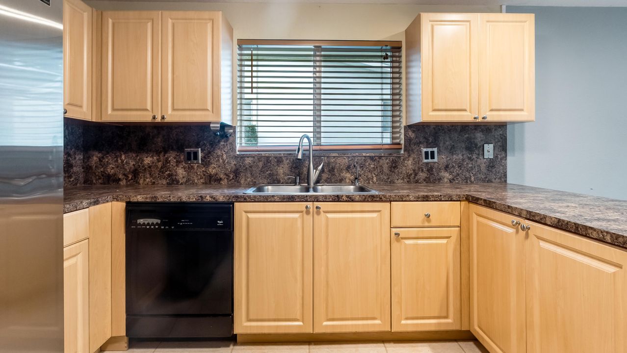 En Venta: $625,000 (3 camas, 2 baños, 1802 Pies cuadrados)