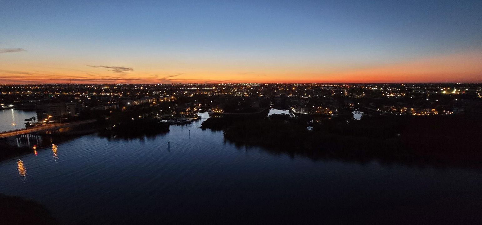 В аренду: $10,750 (2 спален, 2 ванн, 1697 Квадратных фут)