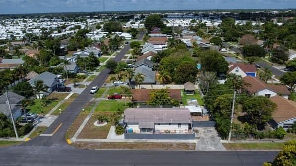 На продажу: $437,000 (3 спален, 2 ванн, 1248 Квадратных фут)