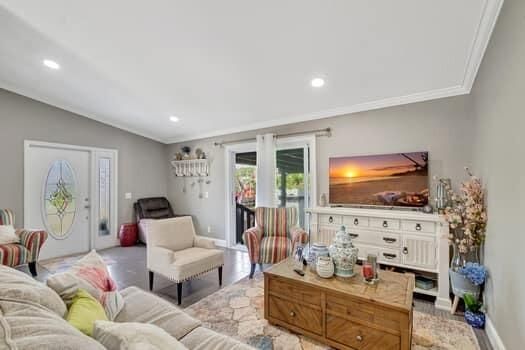 На продажу: $437,000 (3 спален, 2 ванн, 1248 Квадратных фут)