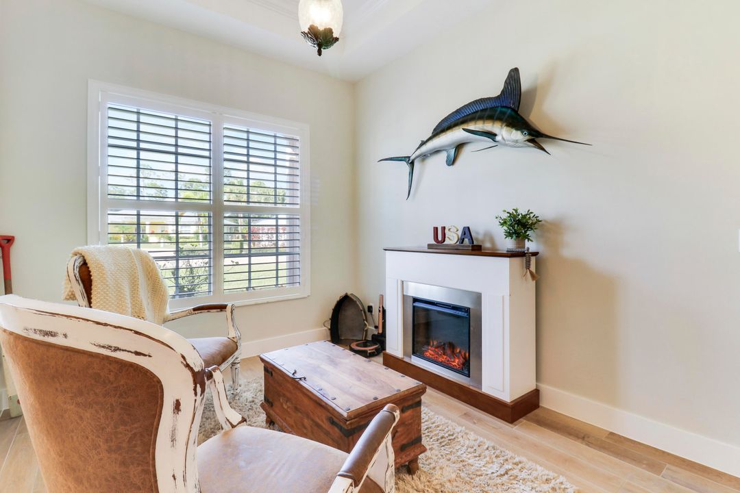 En Venta: $665,000 (4 camas, 3 baños, 2080 Pies cuadrados)