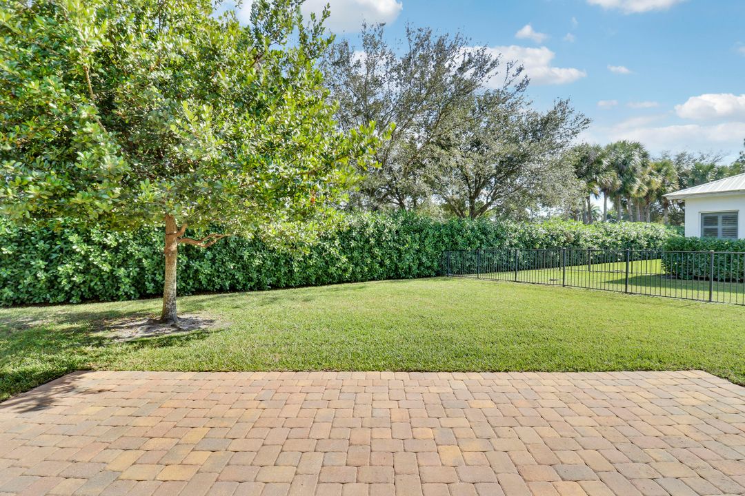 En Venta: $665,000 (4 camas, 3 baños, 2080 Pies cuadrados)