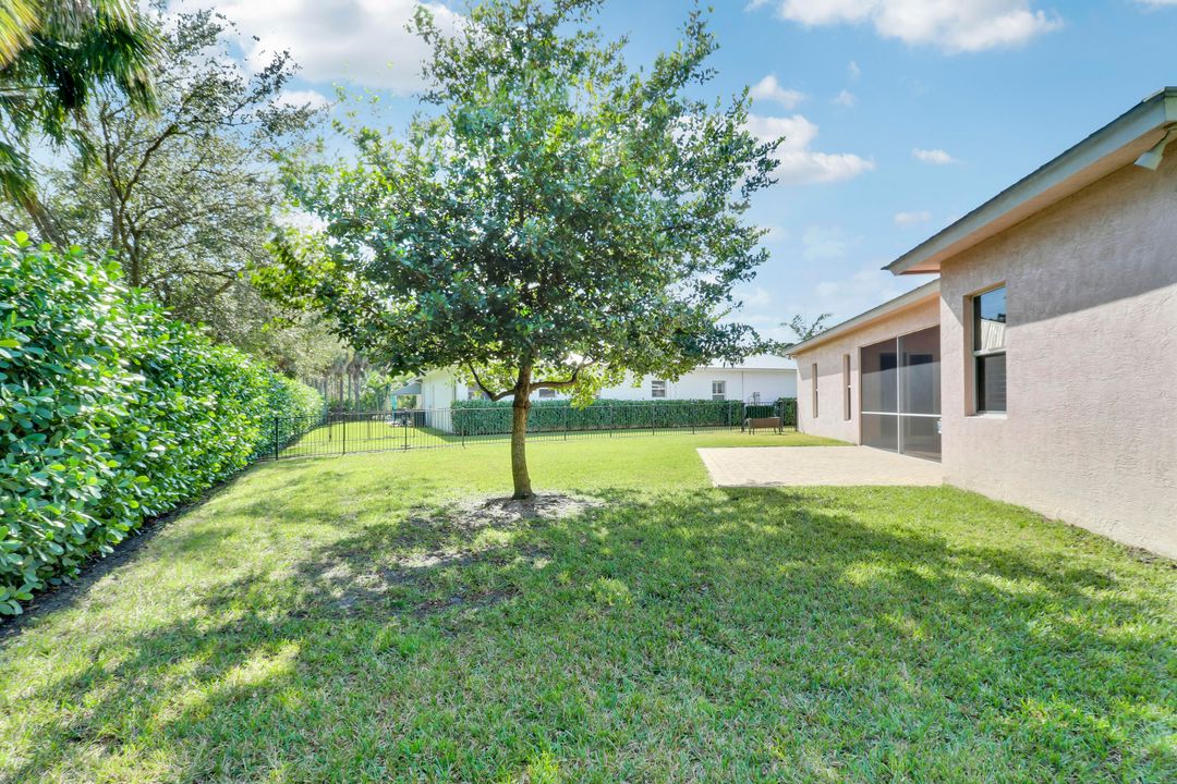 En Venta: $665,000 (4 camas, 3 baños, 2080 Pies cuadrados)