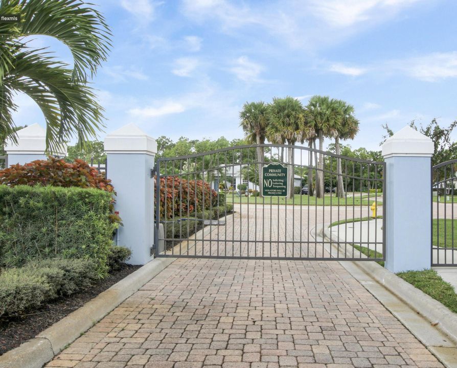 En Venta: $665,000 (4 camas, 3 baños, 2080 Pies cuadrados)