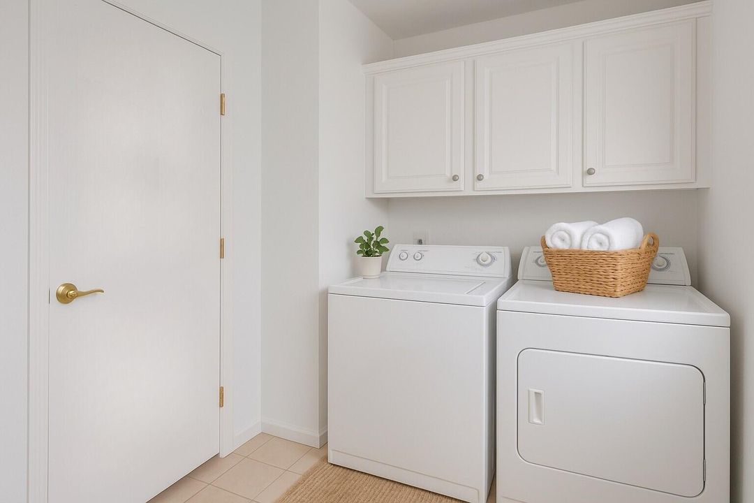 For Sale: $149,900 (3 beds, 2 baths, 1568 Square Feet)