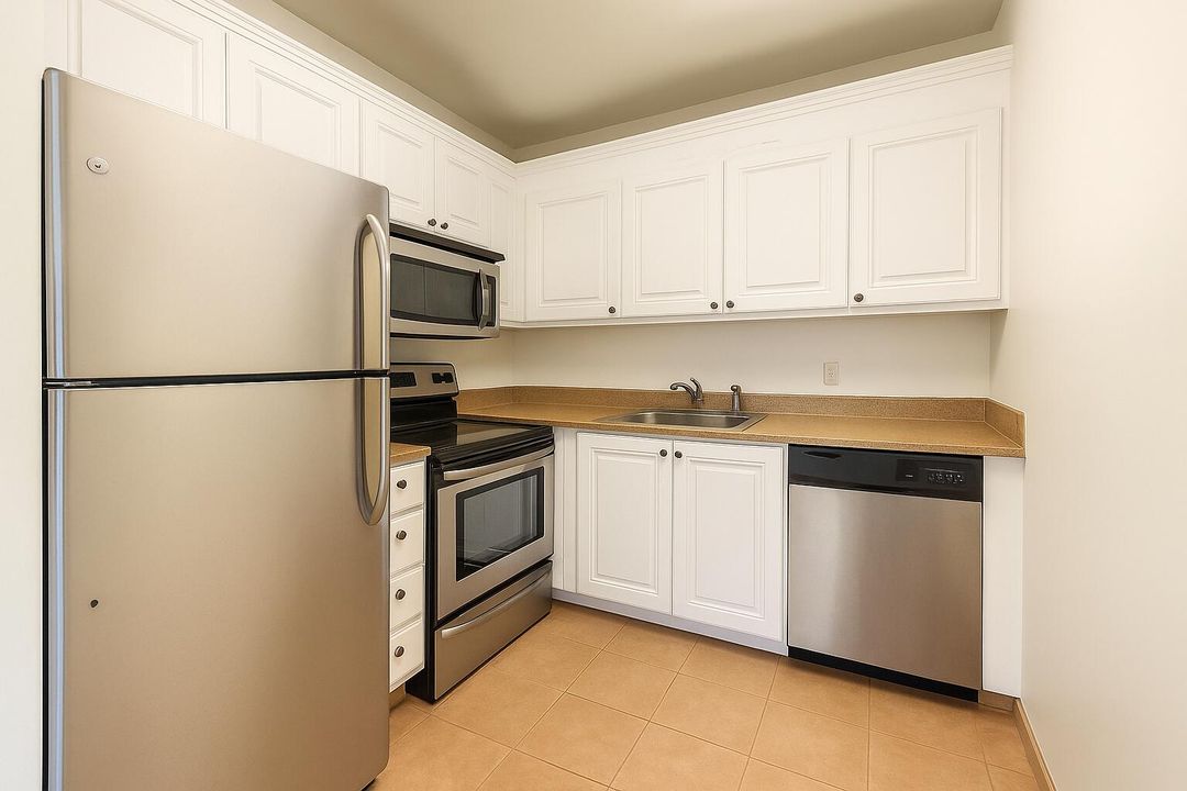 For Sale: $85,000 (2 beds, 1 baths, 850 Square Feet)