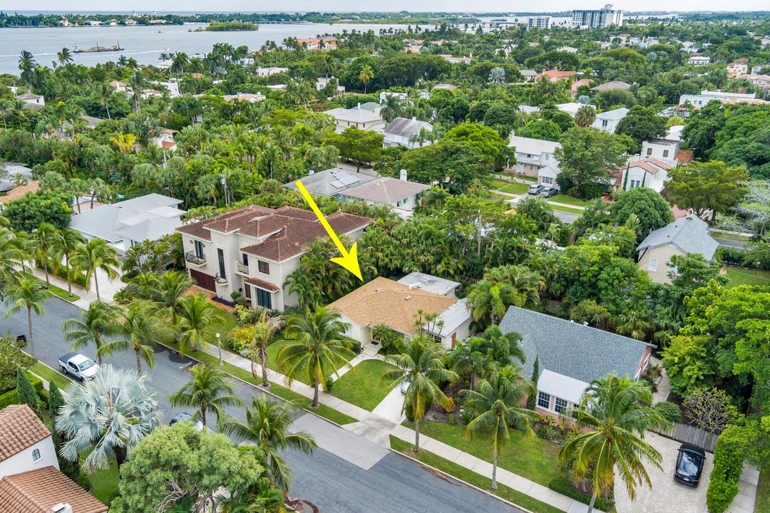 Active With Contract: $2,450,000 (0 beds, 0 baths, 0 Square Feet)