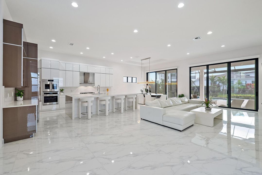 待售: $2,395,000 (3 贝兹, 3 浴室, 3038 平方英尺)