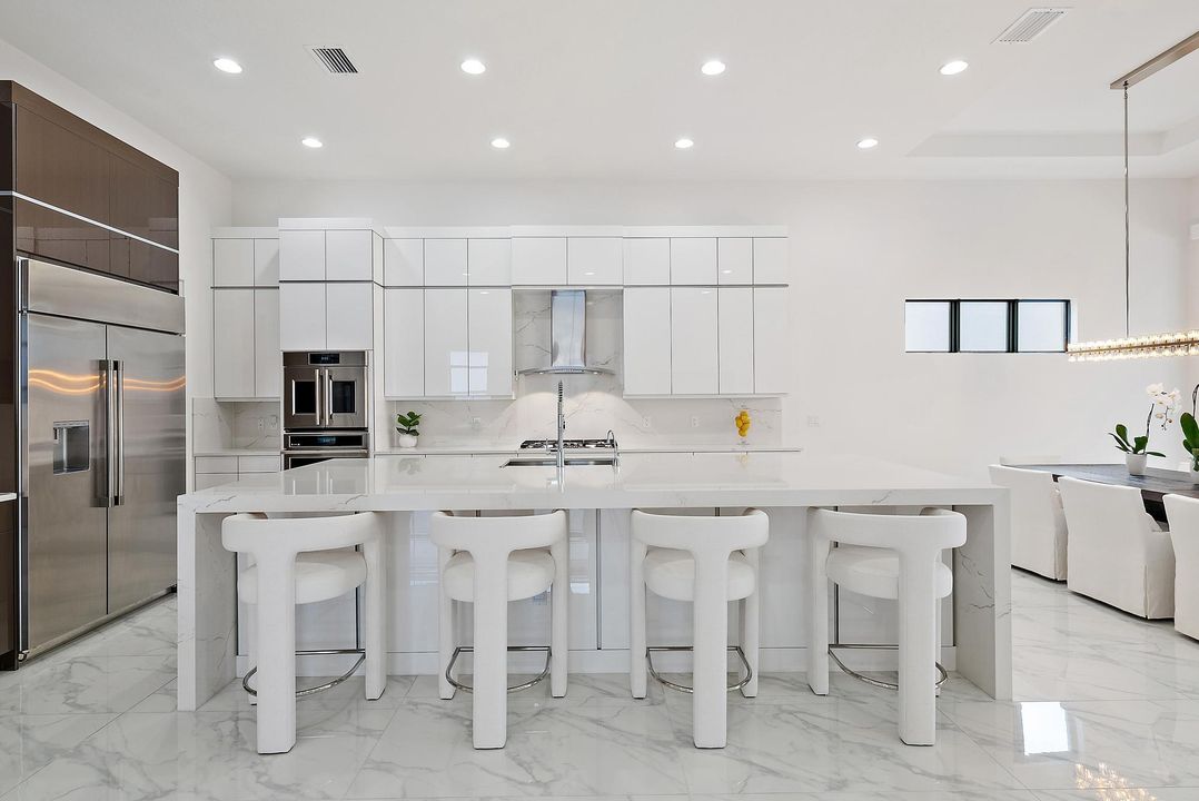 待售: $2,395,000 (3 贝兹, 3 浴室, 3038 平方英尺)