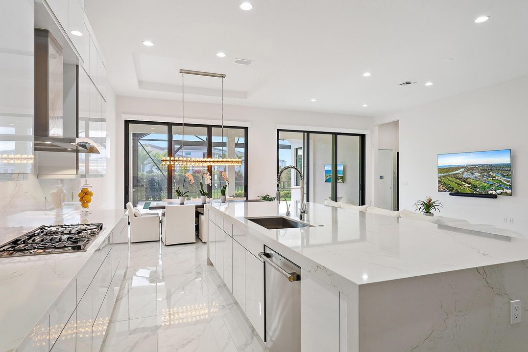 待售: $2,395,000 (3 贝兹, 3 浴室, 3038 平方英尺)