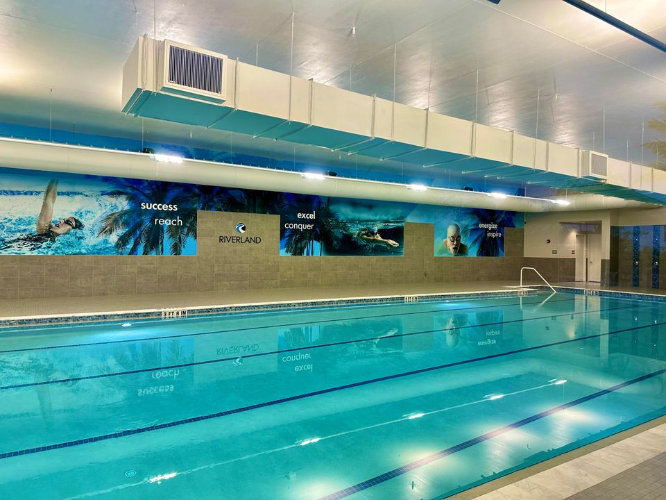 For Sale: $674,900 (3 beds, 2 baths, 2580 Square Feet)