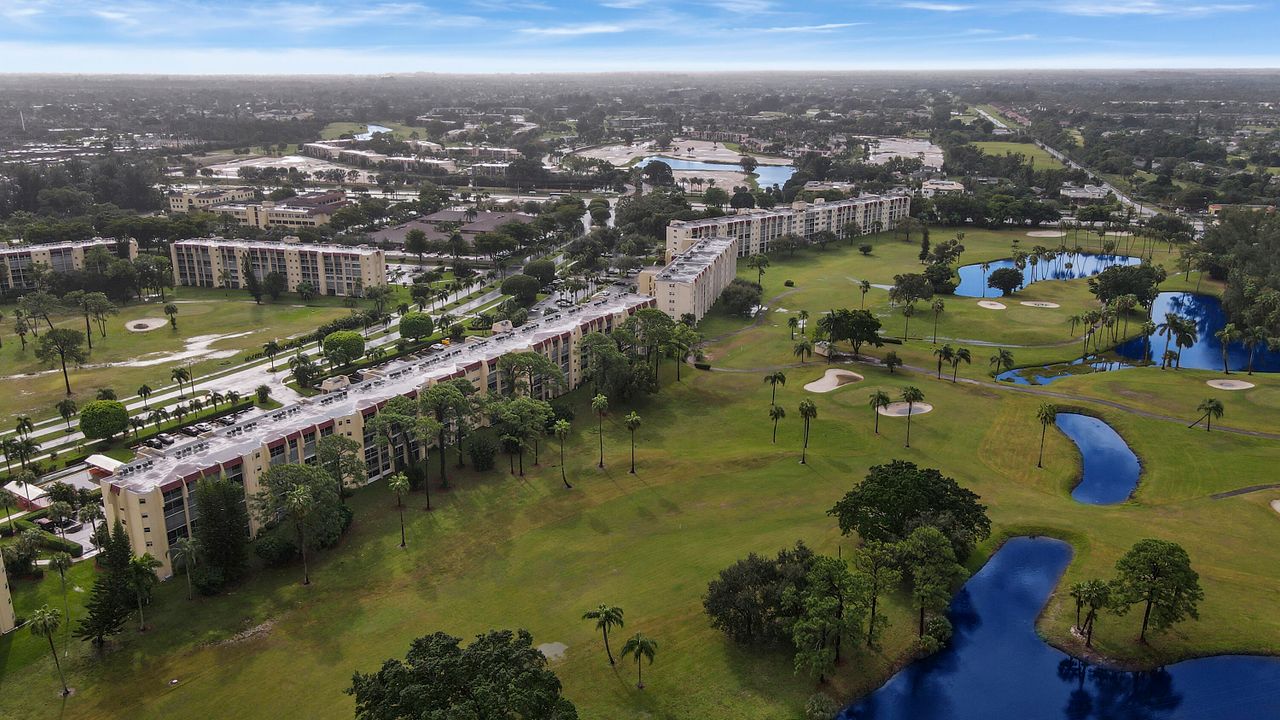 Activo con contrato: $2,000 (2 camas, 2 baños, 1103 Pies cuadrados)