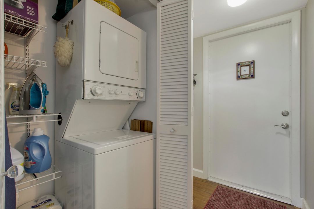 Activo con contrato: $2,000 (2 camas, 2 baños, 1103 Pies cuadrados)