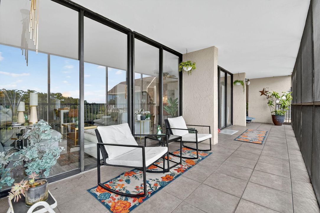 待售: $450,000 (2 贝兹, 2 浴室, 1845 平方英尺)