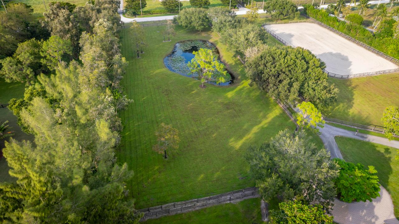 En Renta: $13,500 (6 camas, 4 baños, 3928 Pies cuadrados)