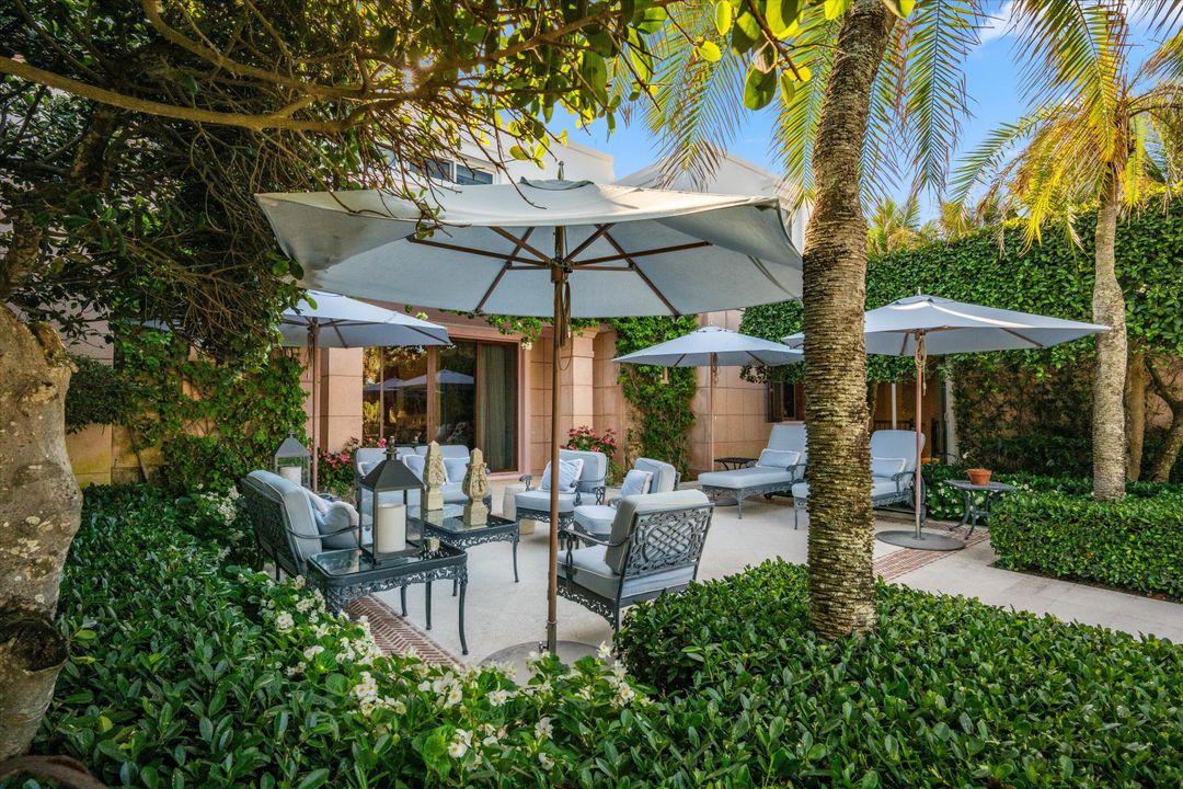 For Sale: $185,000,000 (12 beds, 16 baths, 17572 Square Feet)