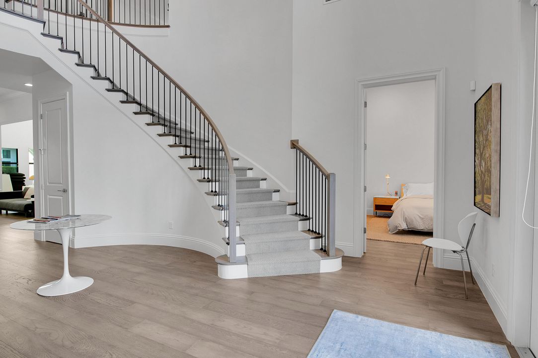 На продажу: $4,400,000 (6 спален, 5 ванн, 5340 Квадратных фут)